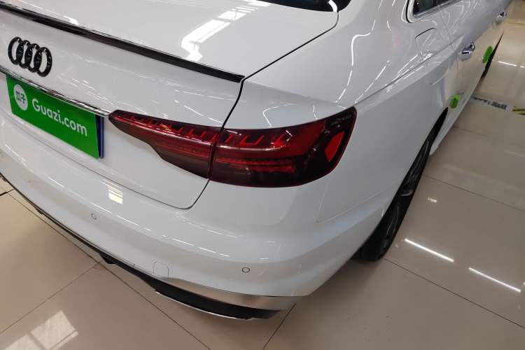 Used Audi A4L 2022 40 TFSI Fashion Dynamic Model
