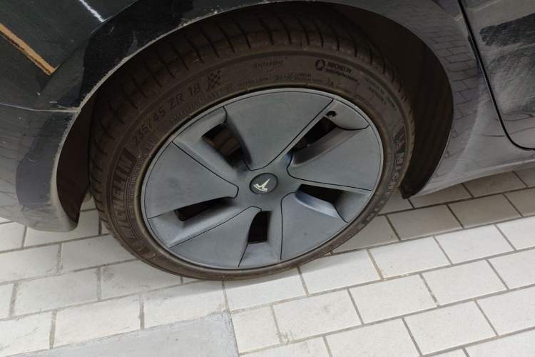 Used Tesla Model 3 2022 Rear-Wheel-Drive Version
