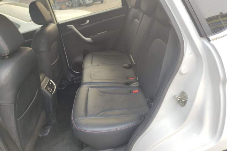 Used Haval M6 2018 Revised Version 1.5T DCT Two-Wheel Drive Elite Edition
