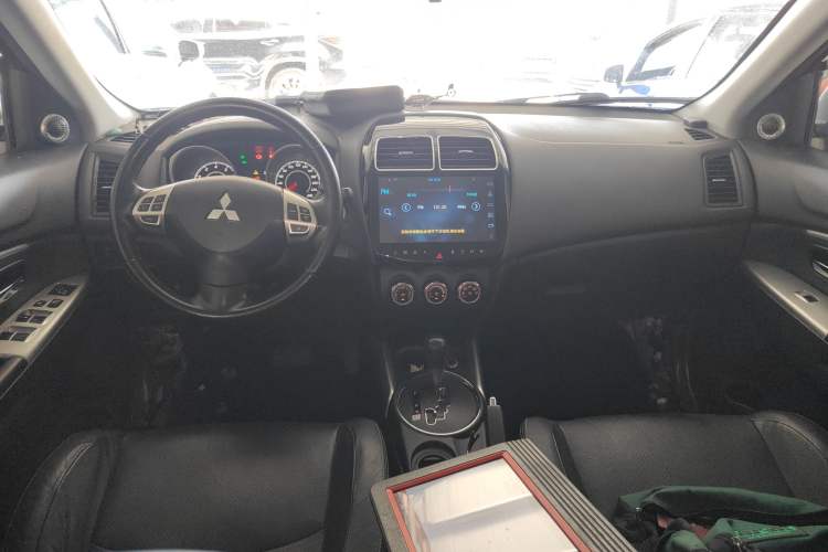 Used Mitsubishi ASX 2016 2.0L CVT Two-Wheel Drive Navigation Edition