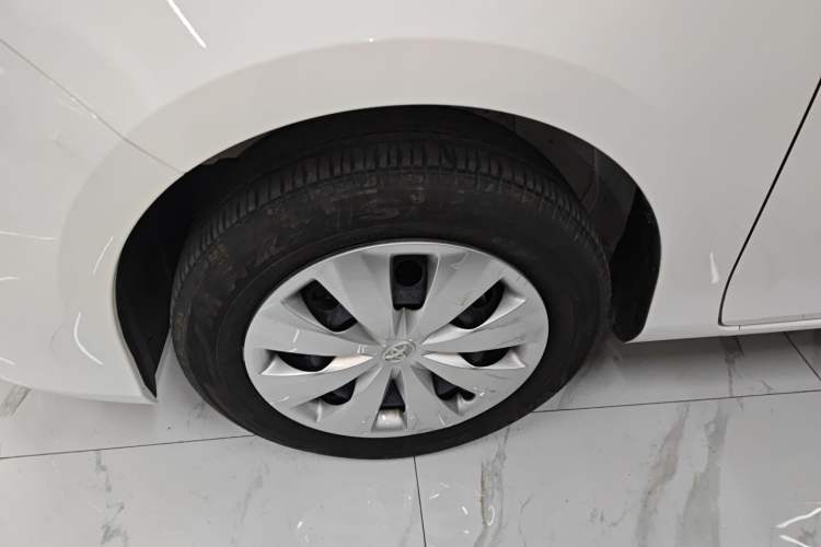 Used Toyota YARiS L 2021 1.5L CVT Leading Edition
