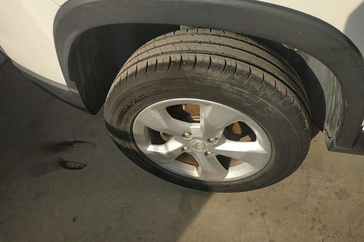 Used Baojun 510 2017 1.5L Automatic Fashion Model