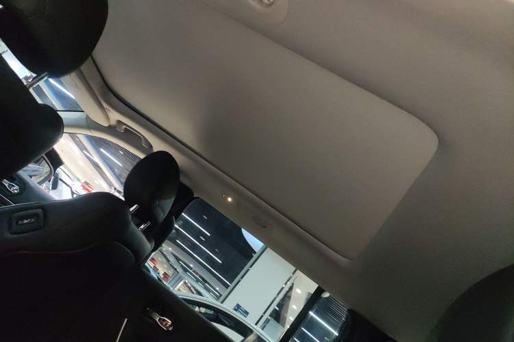 Used  Grand Commander 2022 2.0T Two-Wheel Drive Luxury Version