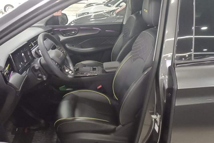 Used Roewe RX5 2021 PLUS 330TGI Automatic National Trend Intelligent Deluxe Edition
