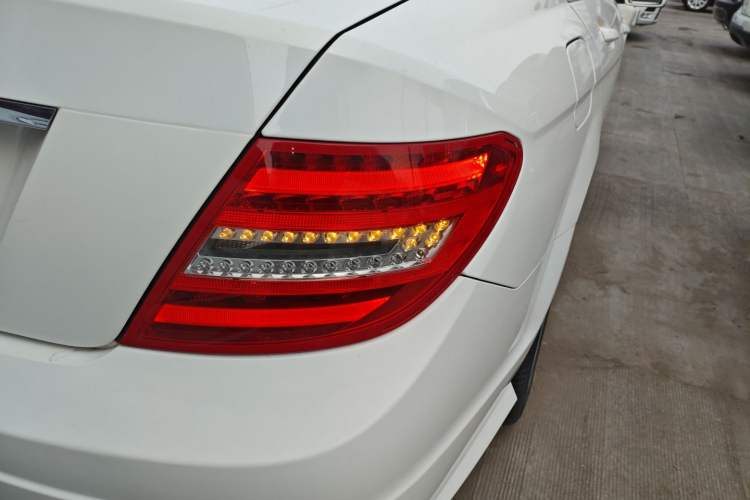 Used Mercedes-Benz C-Class 2013 C 260 Elegant Grand Edition