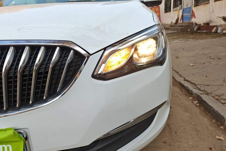 Used Buick GT 2017 15N Manual Entry-Level Trim
