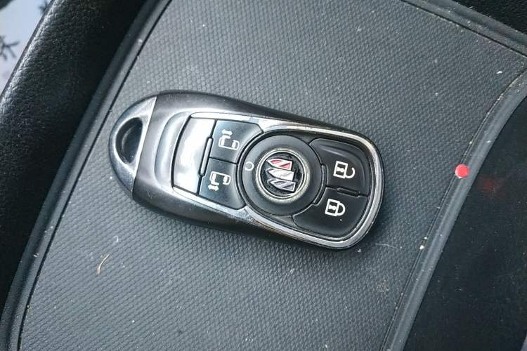 Used Buick GL8 2021 ES Land Cruiser 653T Flagship Model
