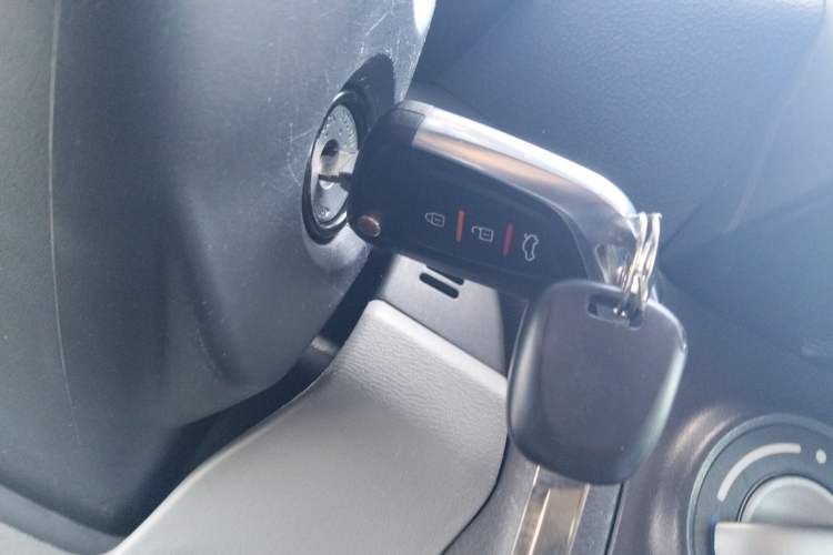 Used Suzuki Alto 2013 1.0L Automatic Luxury Model