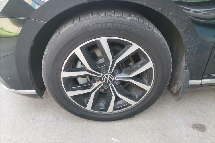 Used Volkswagen Magotan 2020 330TSI DSG Leading Model
