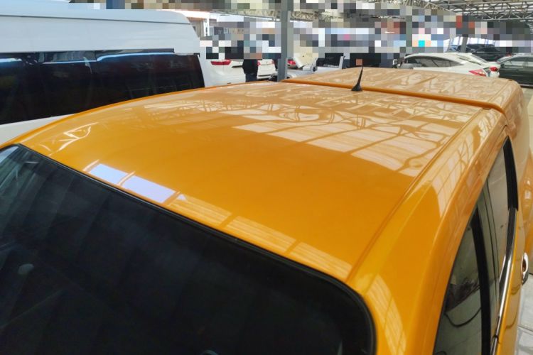 Used Nissan Navara 2021 2.5L Facelift Manual Transmission 4x4 Comfort Version QR25
