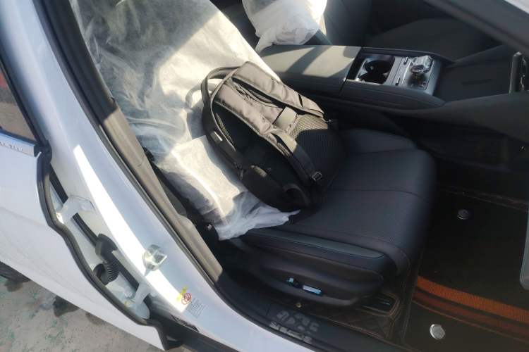 Used BYD Qin L 2024 DM-i 120KM Beyond Model
