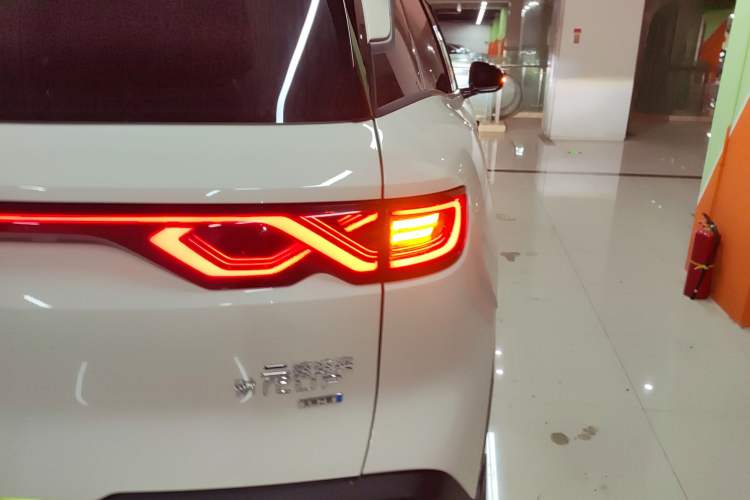 Used BYD Yuan UP 2025 Intelligent Driving Version 401 KM Dynamic Edition