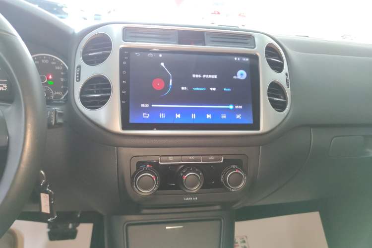 Used Volkswagen Tiguan 2016 280TSI Automatic Two-Wheel-Drive Silk Road Style Edition
