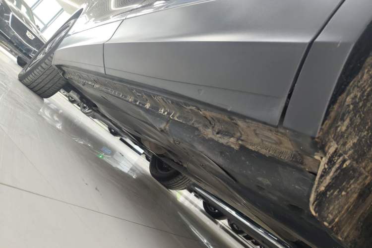 Used Volkswagen Tiguan L 2023 330TSI Automatic Two-Wheel Drive Smart Edition
