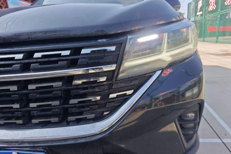 Used FORTHING T5 2018 300T DCT Smart Version