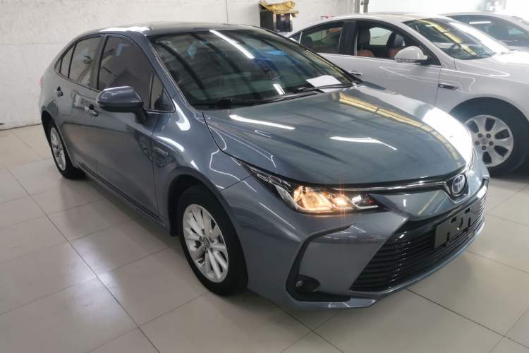 Used Toyota Corolla 2021 Dual-Motor 1.8L E-CVT Elite Edition
