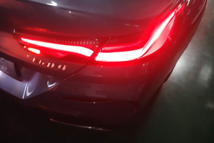 Used BMW 8 Series 2021 Facelift 840i Four-Door Coupe M Sport Package