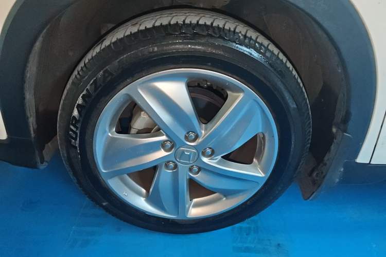 Used Honda Vezel 2020 1.5L CVT Elite Edition
