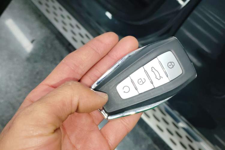 Used Geely Auto Monjaro L 2021 2.0TD DCT EVO Two-Wheel Drive Smart Luxury Version
