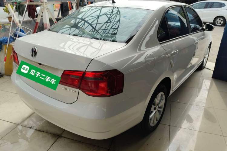 Used Volkswagen Jetta 2015 1.6L Automatic Comfort Model