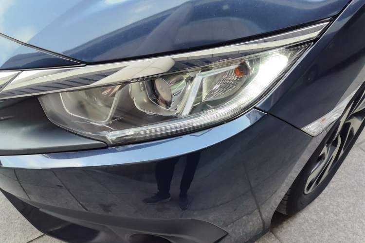 Used Honda Civic 2016 220TURBO CVT Luxury Edition
