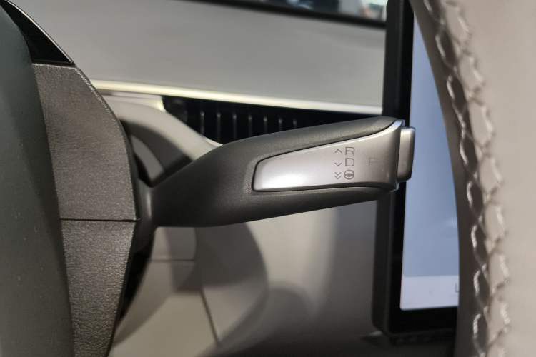 Used XPeng MONA M03 2024 620 with Ultra-Long Range
