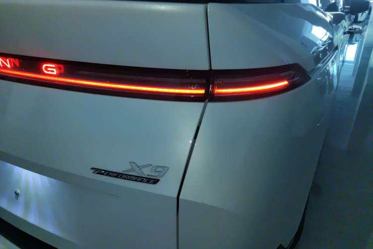 Used XPeng X9 2024 640 All-Wheel Drive High-Performance Max
