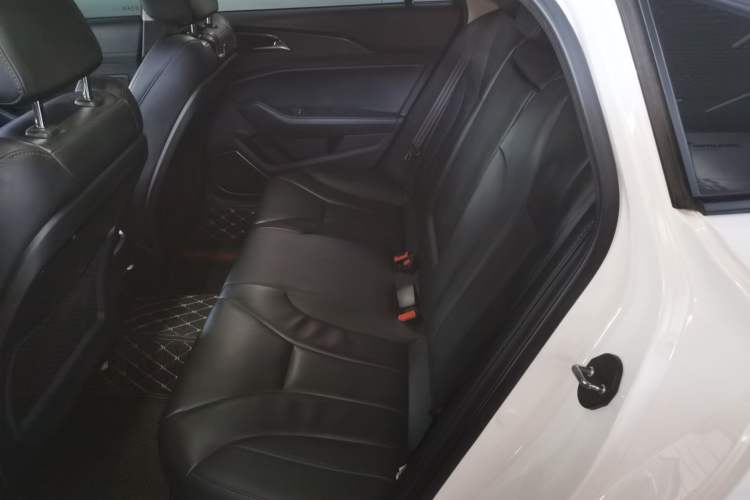 Used Hongqi H5 2022 Classic Model Facelift 1.5T DCT Qiyun Edition
