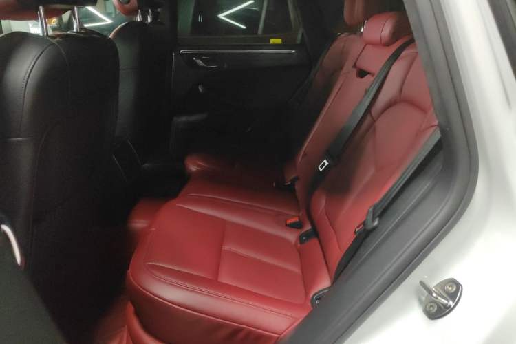 Used Porsche Macan 2018 Macan 2.0T