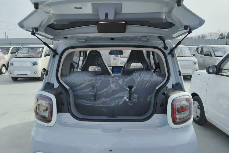 Used Bestune Pony 2025 222km Clever Horse
