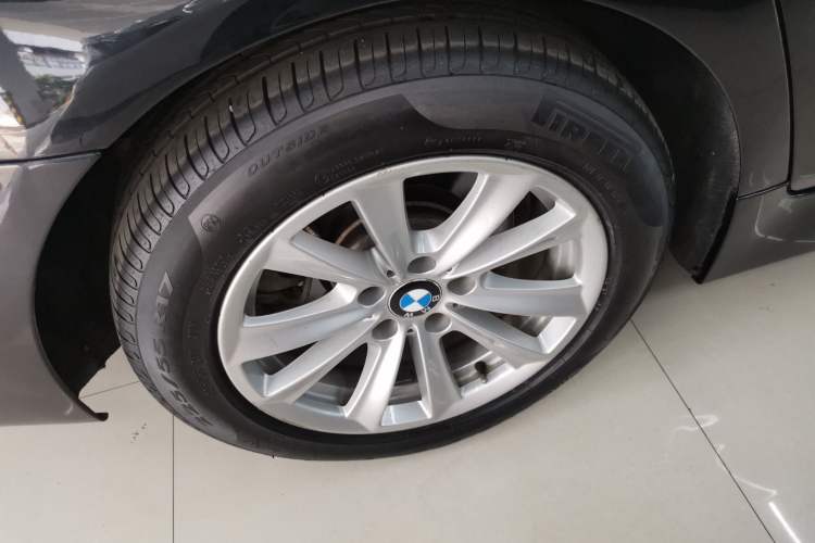 Used BMW 5 Series 2017 520Li Elegant Edition
