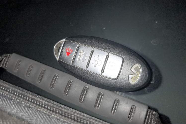 Used Infiniti Q70 2017 Q70L 2.5L Elite Edition