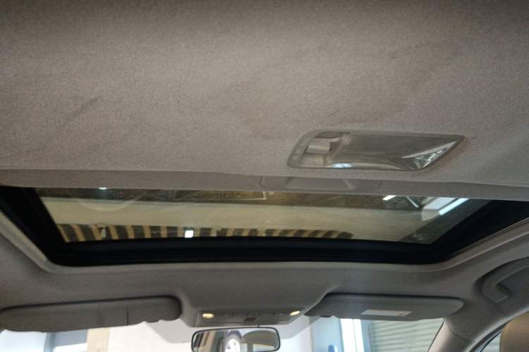 Used Nissan Sylphy 2014 1.6XV CVT Deluxe Edition