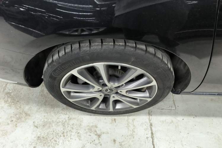 Used Mercedes-Benz E-Class 2019 Restyled E 300 L Luxury Edition
