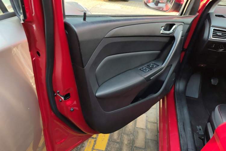 Used Chery Arrizo 5 2016 1.5L Manual Lingchao Edition
