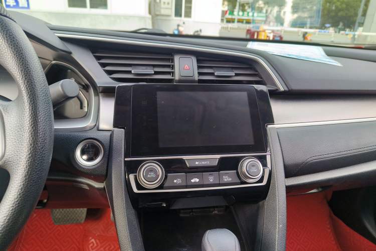 Used Honda Civic 2016 220TURBO CVT Luxury Edition
