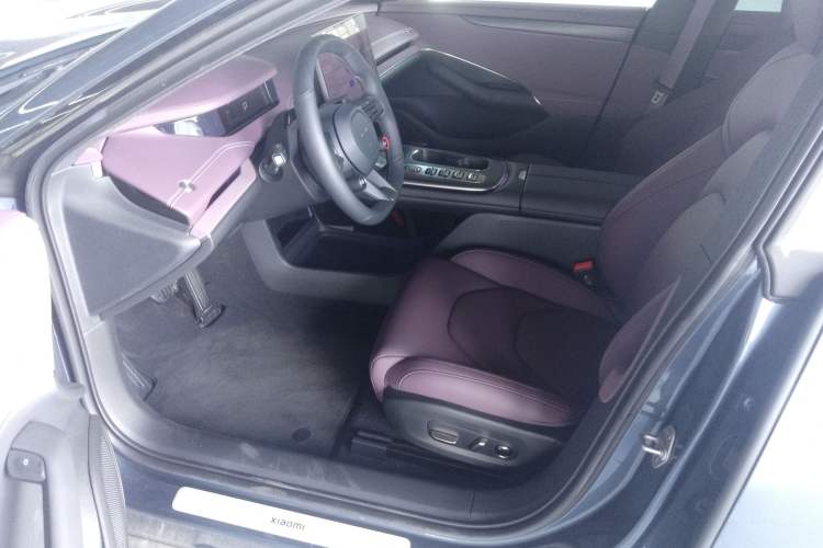 Used  SU7 2024 Rear-Drive Ultra-Long Range Advanced Pro-Level Intelligent Driving Version
