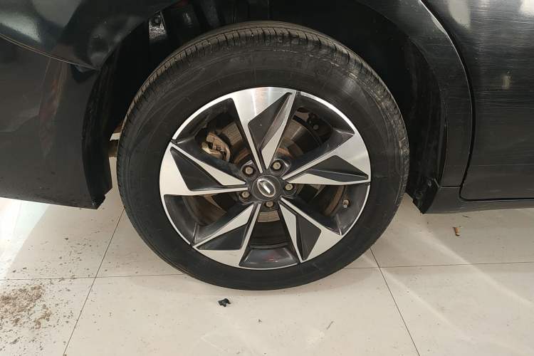 Used GAC Trumpchi M6 2023 PRO 270T DCT Luxury Edition
