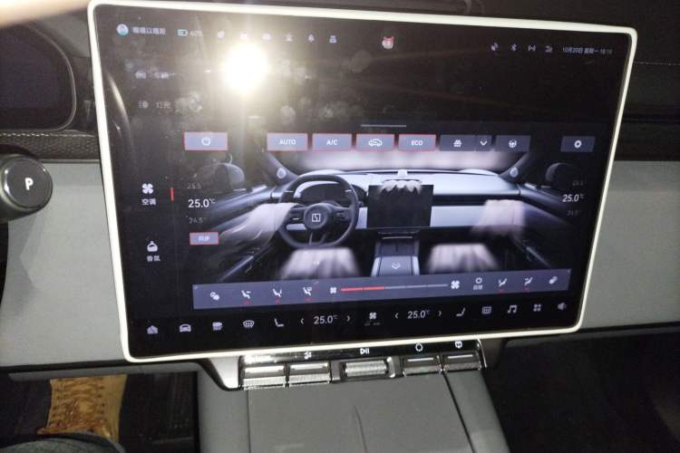 Used Zeekr 7X 2025 75 kWh Rear-Wheel Drive Intelligent Driving Version
