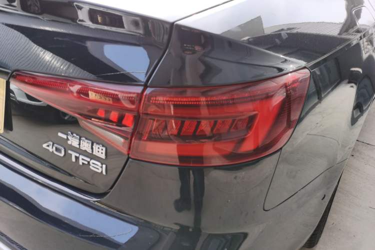 Used Audi A4L 2019 40 TFSI Fashion Edition China VI Emission Standard