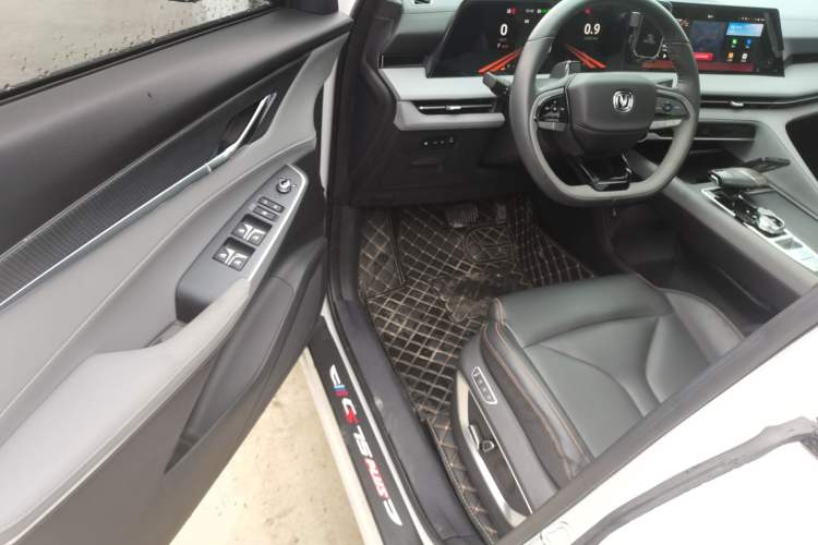 Used Changan CS75 PLUS 2022 2nd Generation 2.0T Automatic Flagship Version
