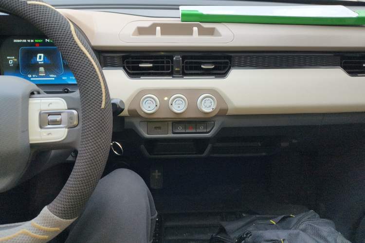 Used Chery QQ Ice Cream 2025 155km Sundae Edition