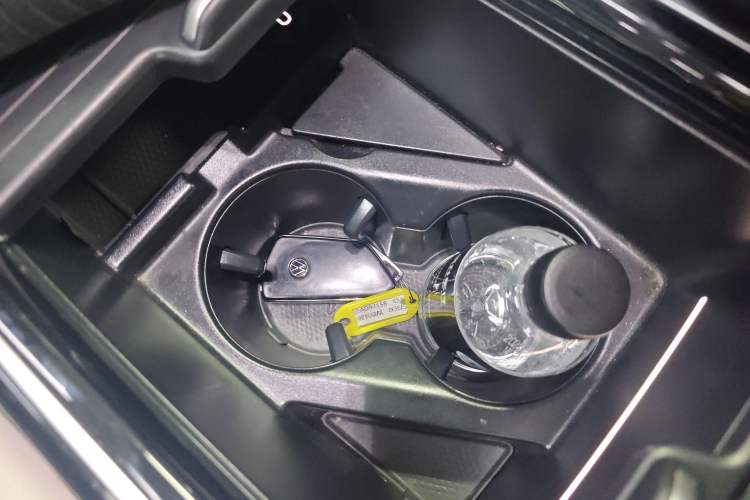 Used Volkswagen ID.6 CROZZ 2022 Long-Range PRO Edition