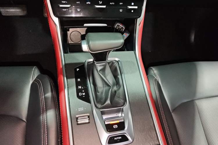 Used Changan CS75 2022 Blue Whale Edition 1.5T DCT Prestige Model
