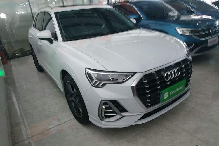 Used Audi Q3 2022 35 TFSI Fashion Dynamic Model