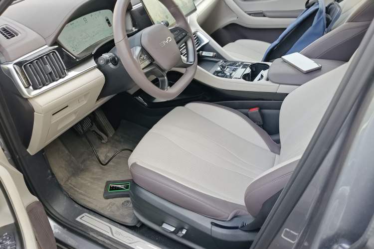 Used BYD Song PLUS New Energy 2025 DM-i Intelligent Driving 160KM Flagship Model
