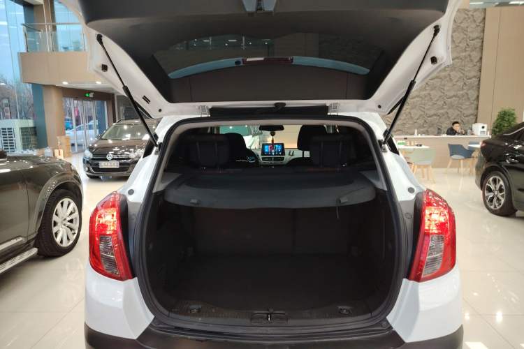 Used Buick Encore 2015 1.4T Manual Two-Wheel Drive Urban Advanced Model
