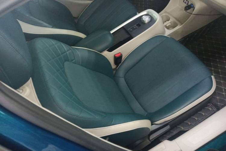 Used ORA Good Cat 2021 400km Standard Range Venus Edition Lithium Iron Phosphate
