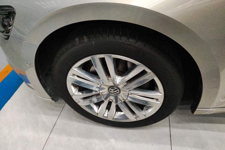 Used Volkswagen Phideon 2018 380TSI Two-Wheel-Drive Flagship Edition
