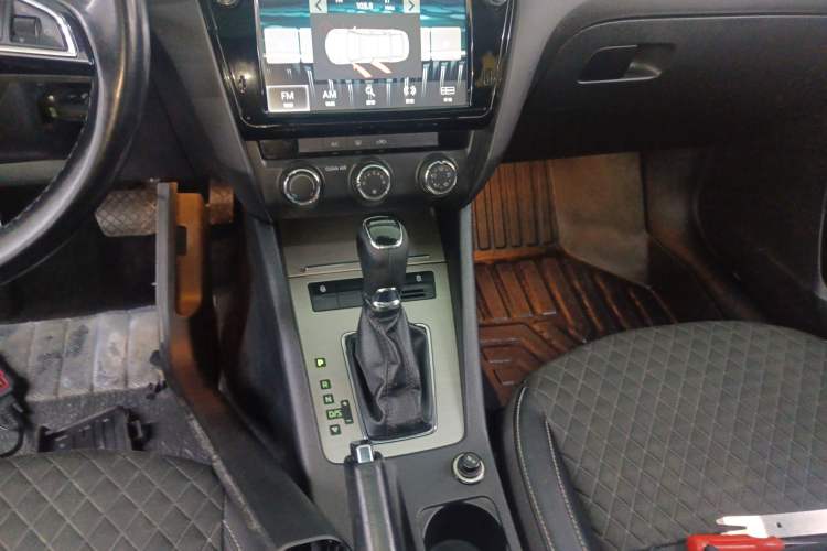 Used Skoda Octavia 2018 1.6L Automatic Luxury Edition
